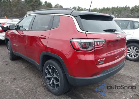 2025 Jeep Compass Limited 4X4 from USA, damaged, VIN 3C4NJDCN9ST501251